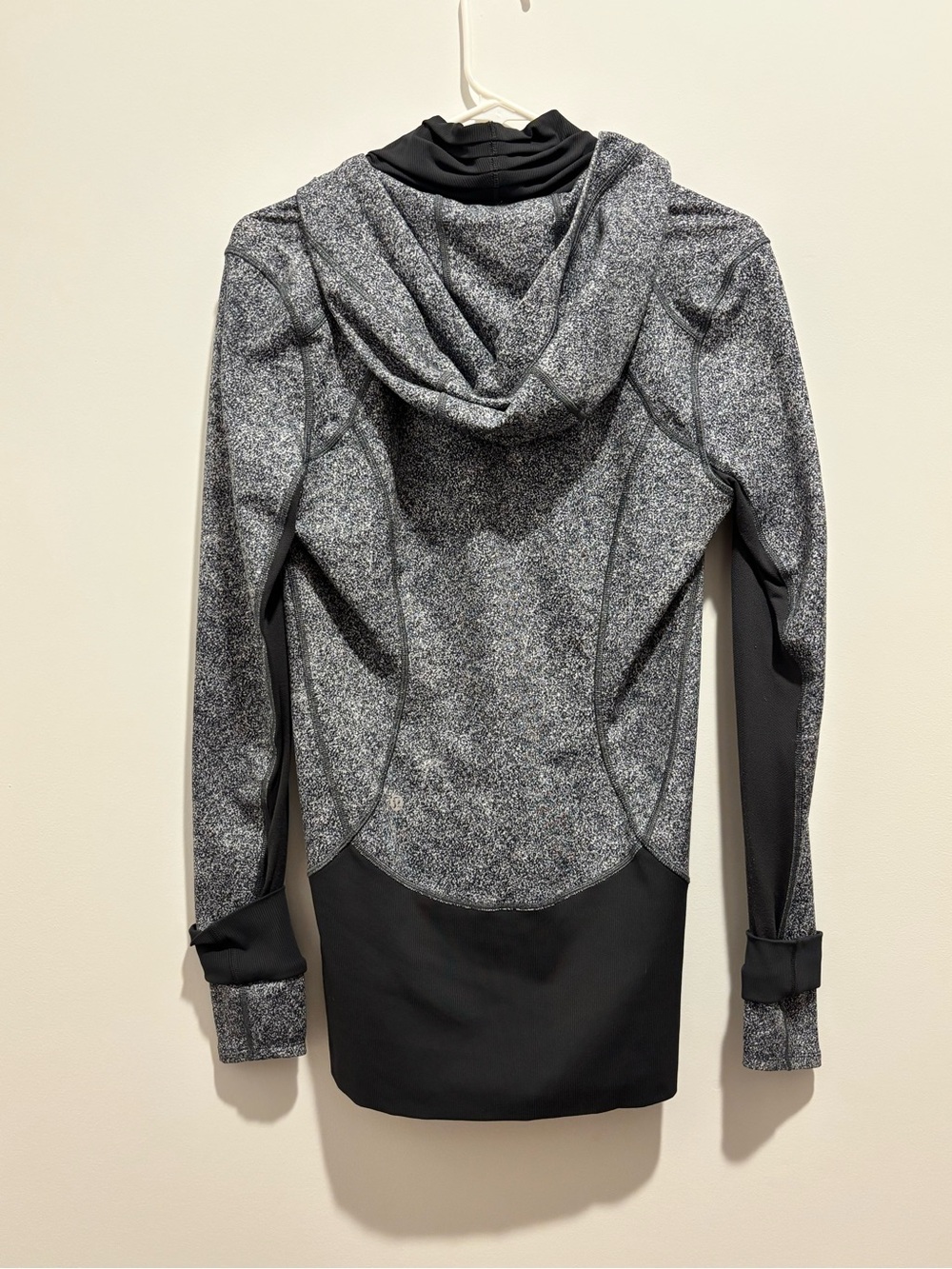 💕Lululemon Daily Practice Jacket💕 - Picture 4 of 7